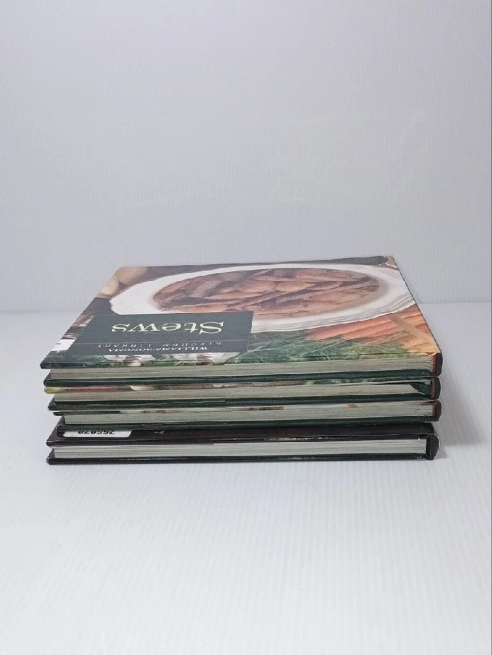 Williams-Sonoma 4 Cookbook Set - Brown, Green, White